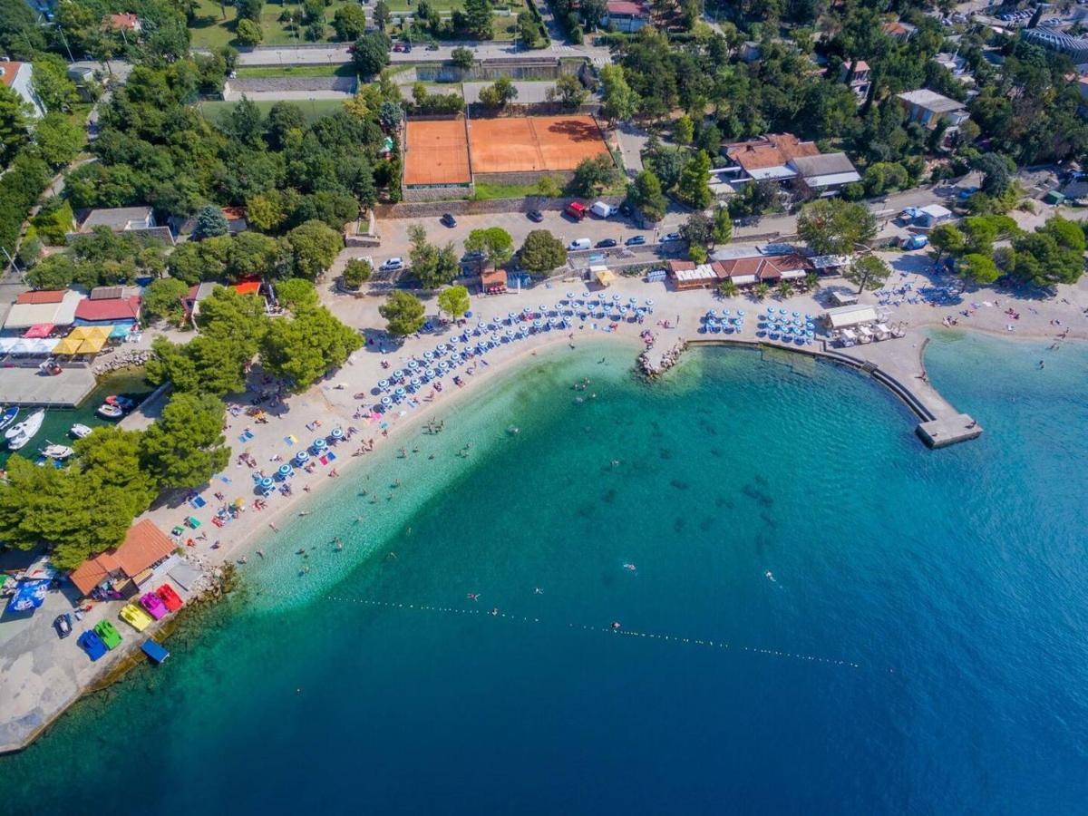 Villa Sara Crikvenica Buitenkant foto