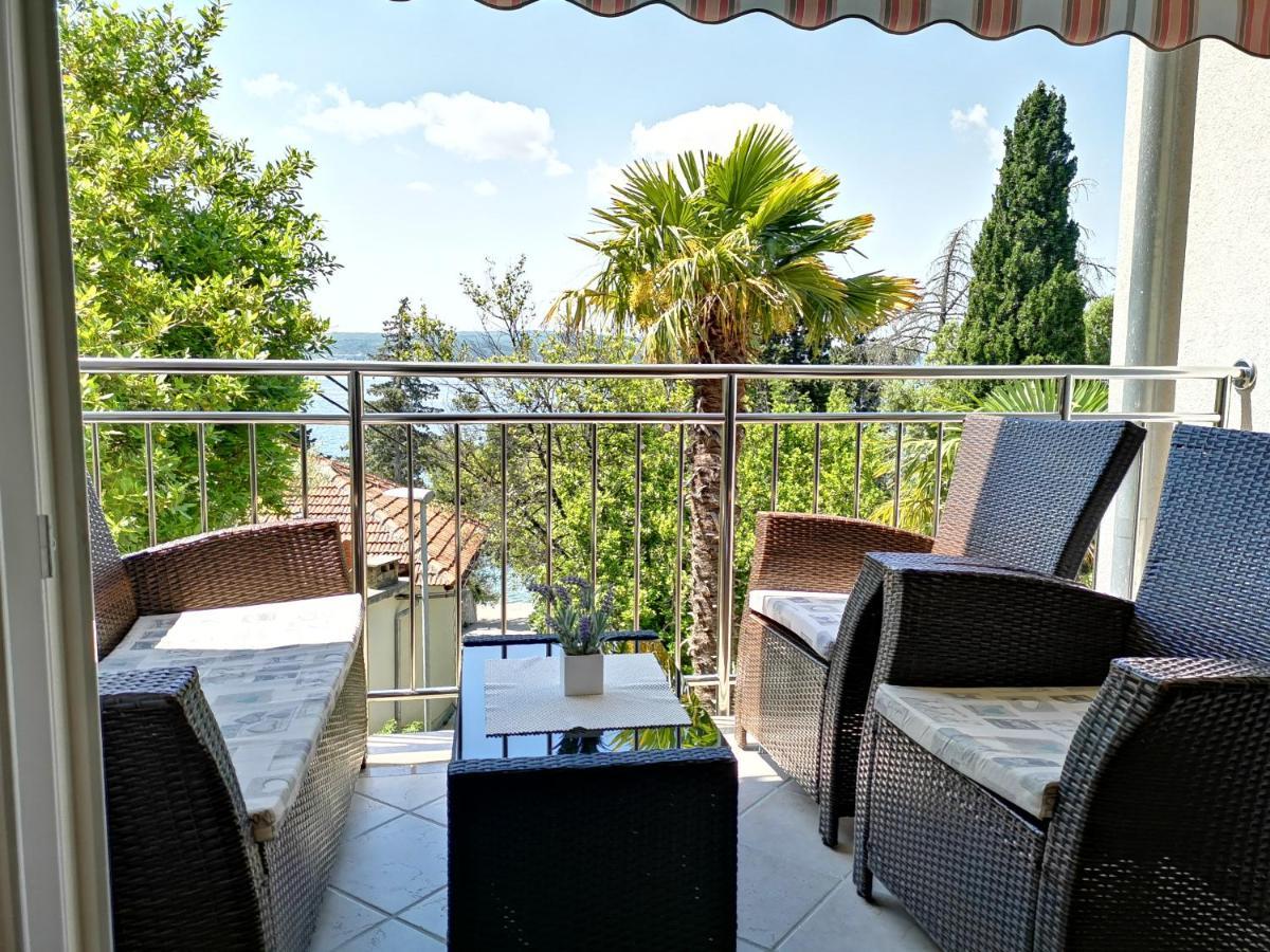 Villa Sara Crikvenica Buitenkant foto