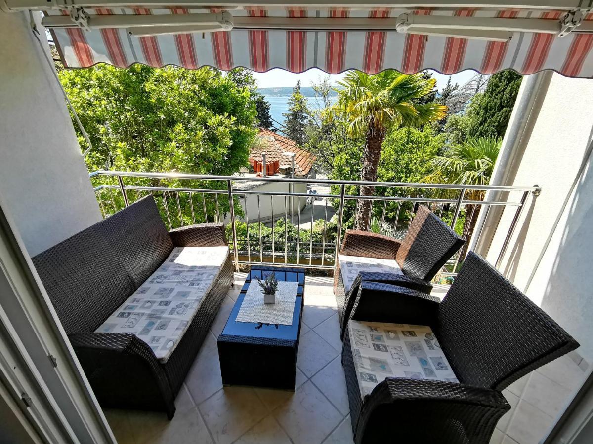 Villa Sara Crikvenica Buitenkant foto