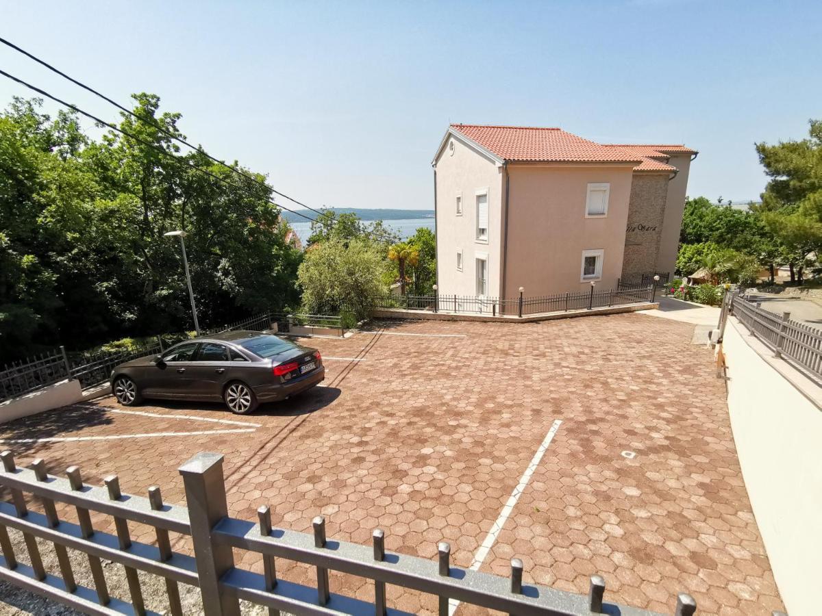 Villa Sara Crikvenica Buitenkant foto